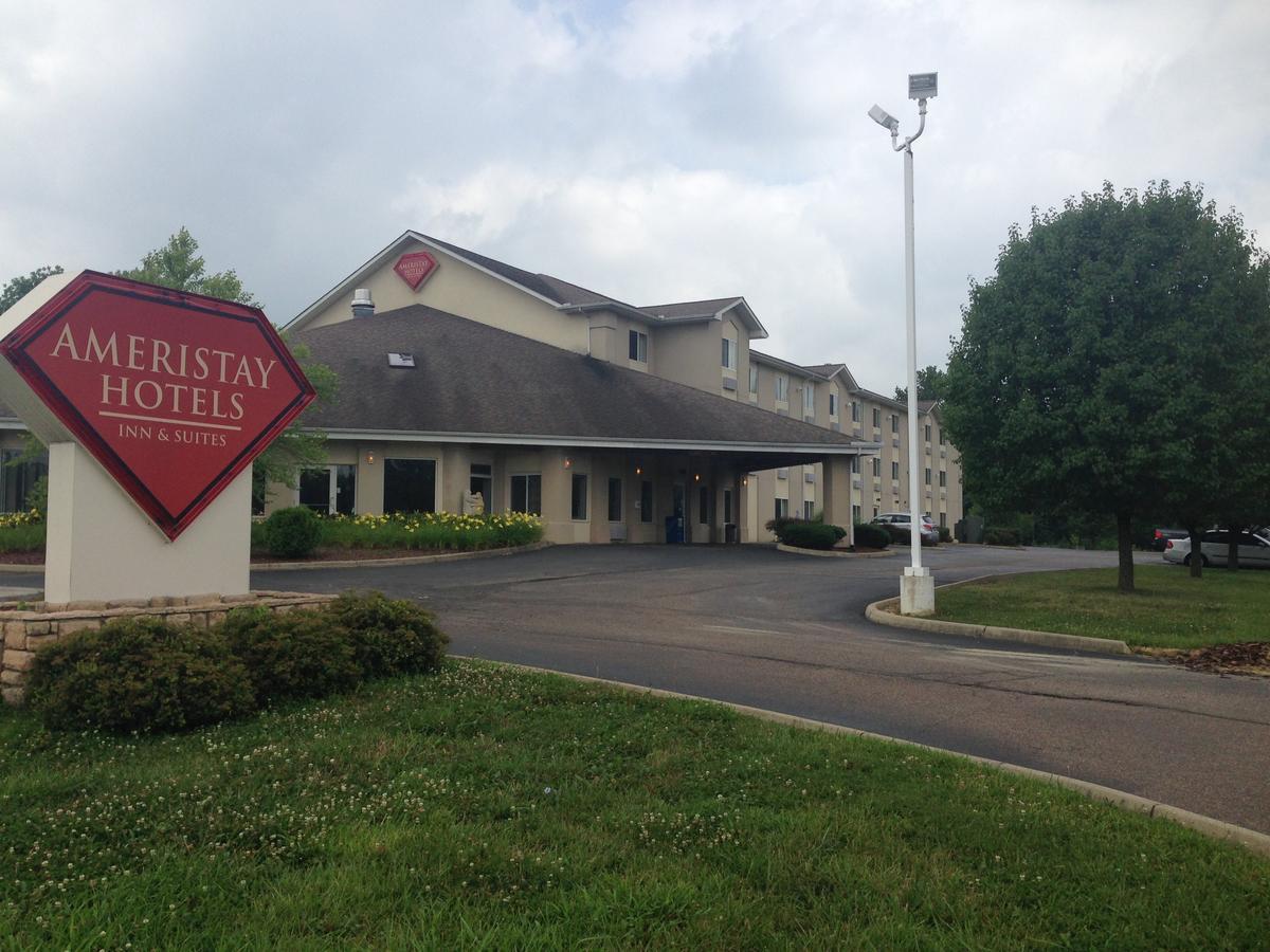 Ameristay Inn & Suites Waverly Bagian luar foto